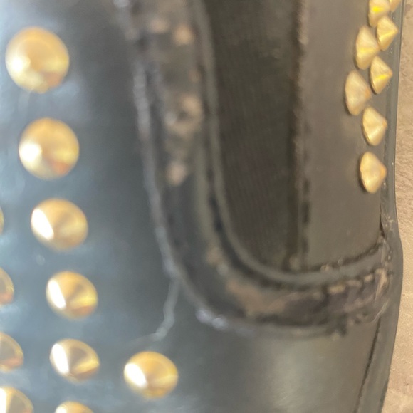 AKID Liv studded shoe size 8 kids GUC - Picture 6 of 6